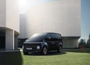 스타리아 하이브리드가 잘 맞...